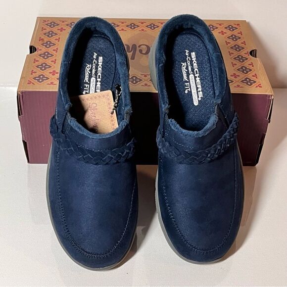 Skechers Easy Going Darling Thing Water Repellent Suede Clogs - Picture 4 of 6